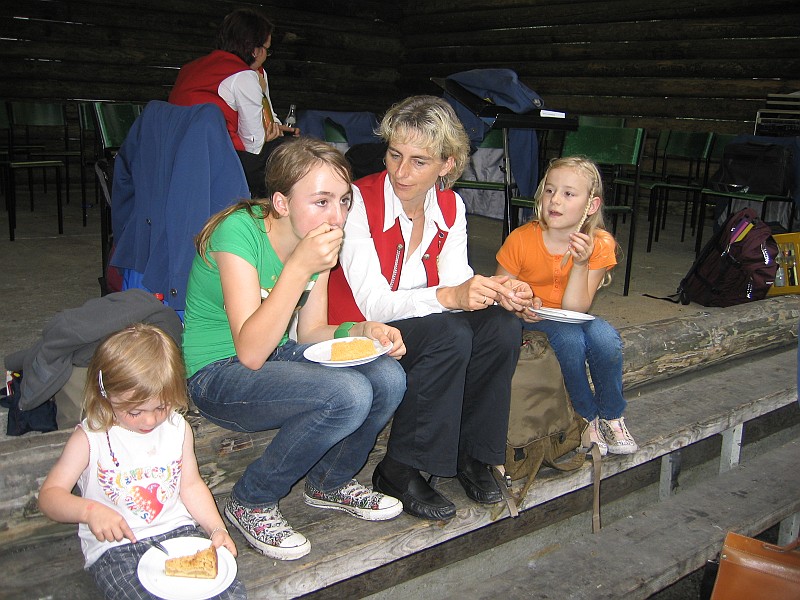 09 07 05 MVB beim Sommerfest in Au (63).JPG